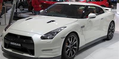 Nissan GT-R R35 Premium Edition