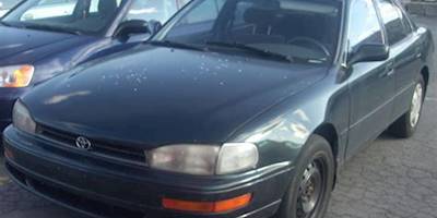 File:'92-'94 Toyota Camry Sedan (Orange Julep).jpg ...