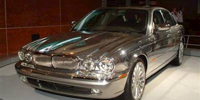 Jaguar XJ, Birmingham International Motor Show 2002 ...