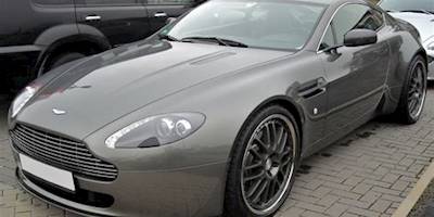 Aston Martin V8 Vantage 2008
