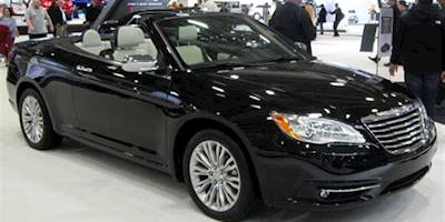 2012 Chrysler 200 Convertible