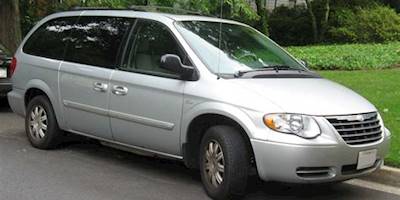 Chrysler Town and Country LX