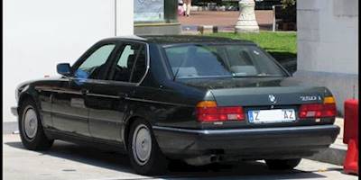 File:1996 BMW 750i (E32) (4738686402).jpg - Wikimedia Commons