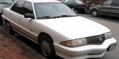 File:1992-1995 Buick Skylark sedan -- 03-03-2010.jpg ...