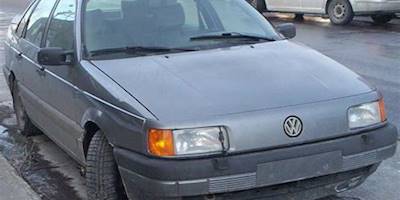 File:B3 Volkswagen Passat Sedan.jpg - Wikimedia Commons