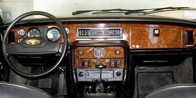 Jaguar XJ6 Series 3 Interior