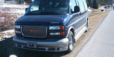 2002 GMC Savana Conversion Van