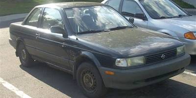 File:'93-'94 Nissan Sentra Coupe.JPG - Wikimedia Commons