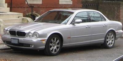 2010 Jaguar XJ8