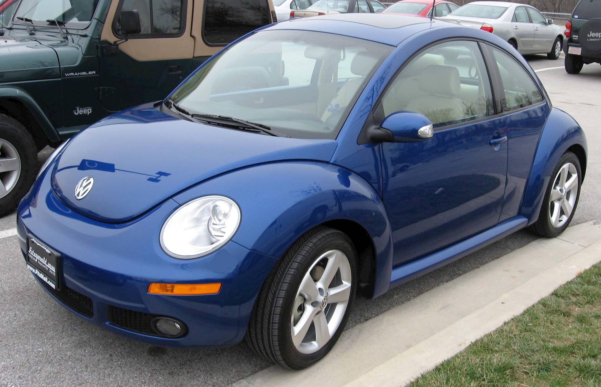 2007 Volkswagen New Beetle Triple White Convertible 25l Auto 9930