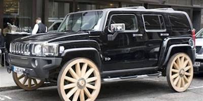 H3 Hummer with Wagon Wheels