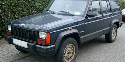 Datei:Jeep Cherokee front 20070928.jpg – Wikipedia