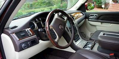 Driver's Side in Cadillac Escalade | Flickr - Photo Sharing!