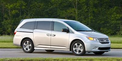 Revealed: 2011 Honda Odyssey Minivan