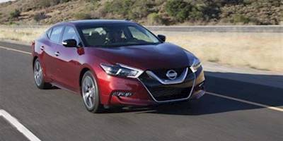 2018 Nissan Maxima Arrives With More Tech, New Colors