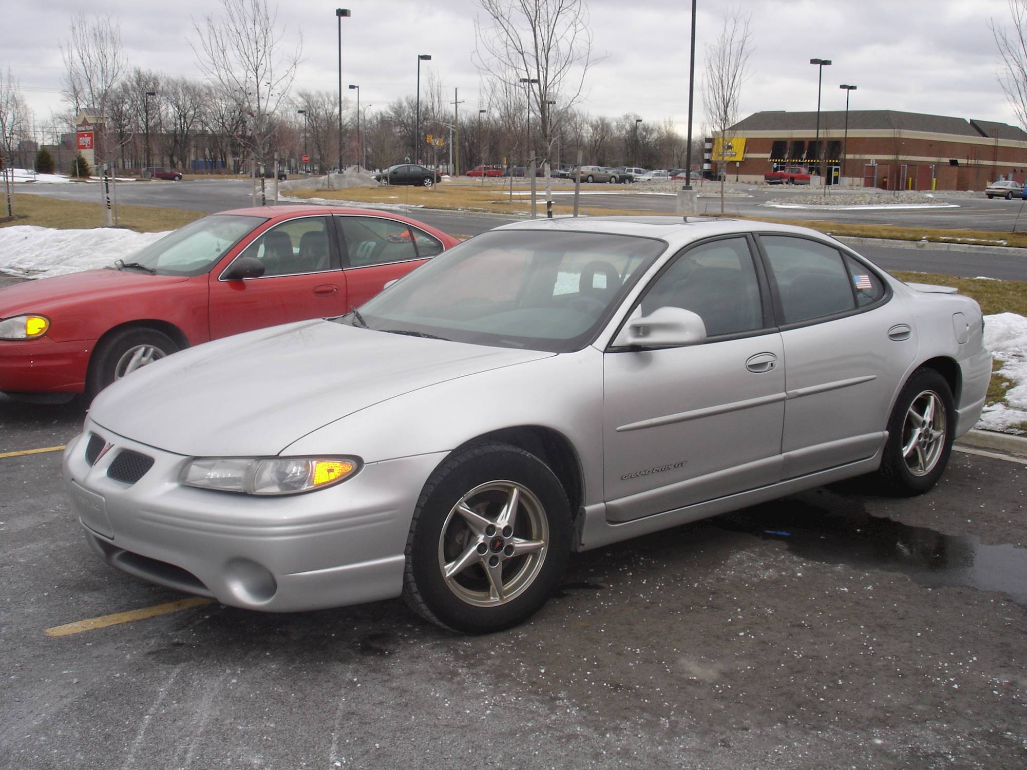 1999 Pontiac Grand Prix GT - Sedan 3.8L V6 auto