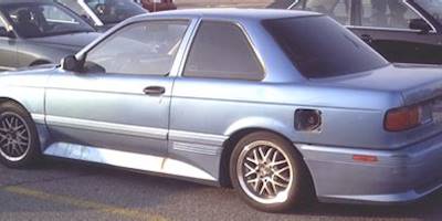 File:1991-1994 Sentra Coupe.jpg - Wikimedia Commons