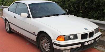 File:1994 BMW 318is (E36) coupe (24136751000).jpg ...