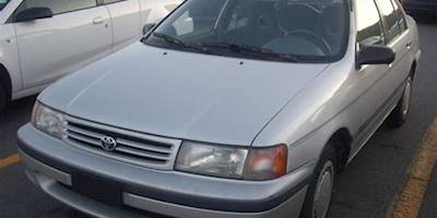 File:1991 Toyota Tercel Sedan.JPG - Wikimedia Commons