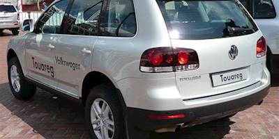 File:2007 Volkswagen Touareg 3.6i.jpg - Wikimedia Commons