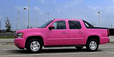Pink Chevrolet Avalanche