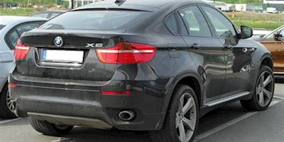 BMW X6 Rear