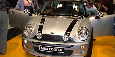 2005 Silver Mini Cooper