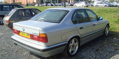 File:1994 BMW 540i Automatic (15380078031).jpg - Wikimedia ...