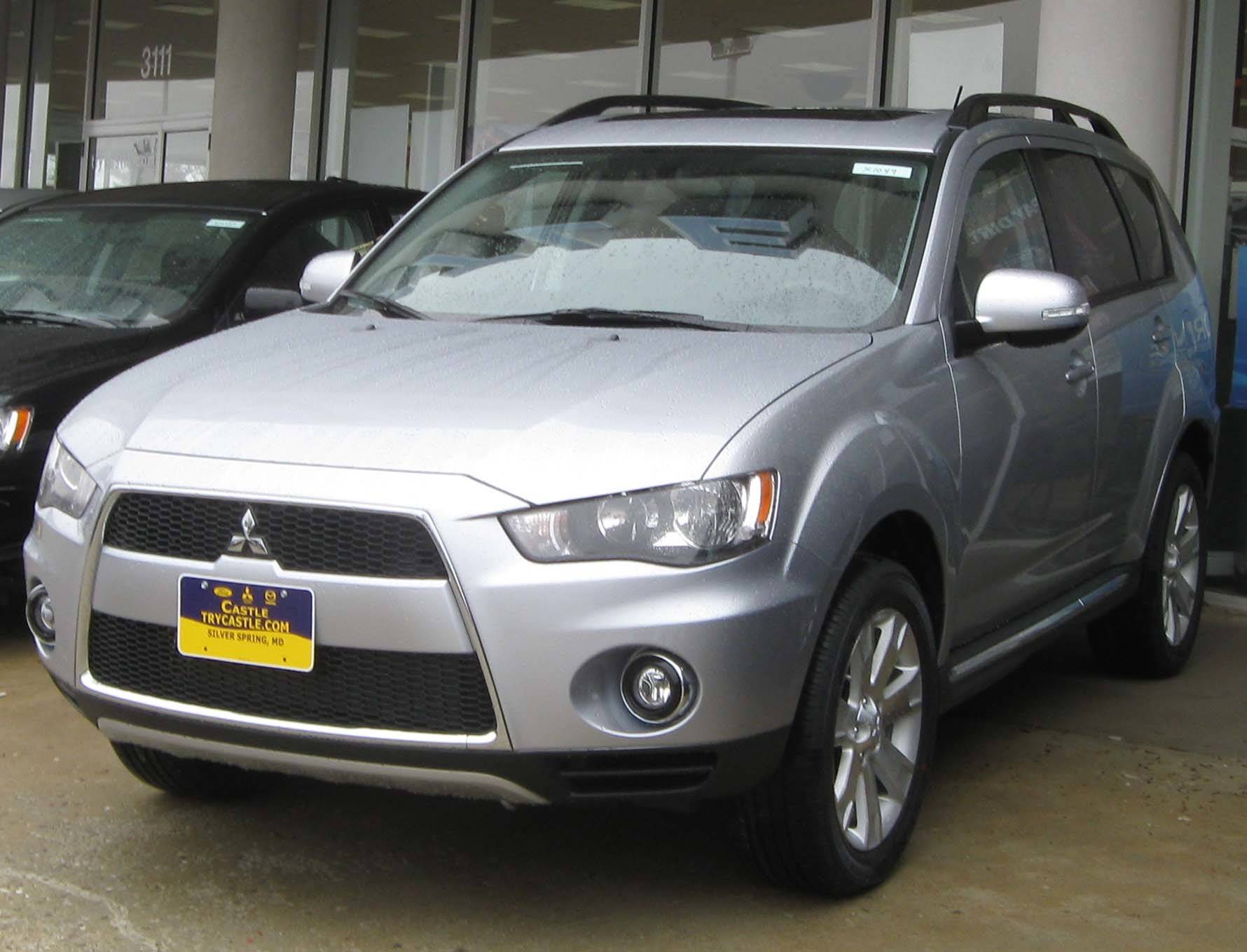 Outlander 2010. Mitsubishi Outlander 2010. Митсубиши Аутлендер 2010. Mitsubishi Outlander 2010-2012. Митсубиши Аутлендер 2009.