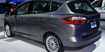 File:Ford C-Max Energi WAS 2012 0568.JPG - Wikimedia Commons