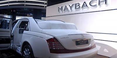 Mondial de l'automobile 2008 | Maybach 62 Landaulet ...