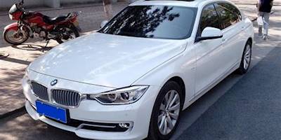 File:Long-wheelbase BMW 3 Series (F35), front quarter.jpg ...