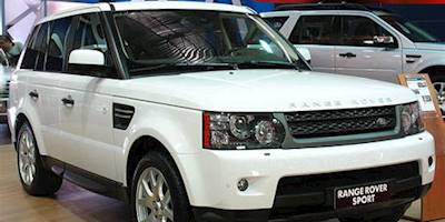 File:Land Rover Range Rover Sport HSE 2011.jpg - Wikimedia ...