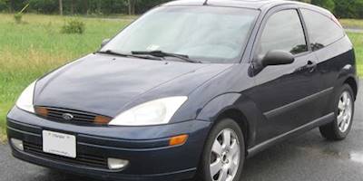 File:2001 Ford Focus ZX3 front -- 06-09-2010.jpg - Wikipedia