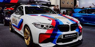 File:BMW M2 Safety car - Mondial de l'Automobile de Paris ...