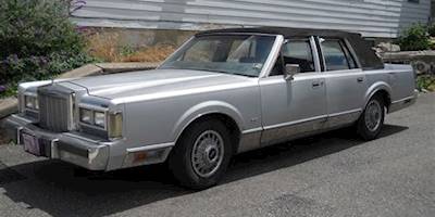 1983 Lincoln Town Car