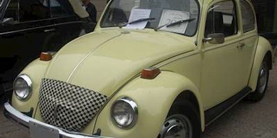 File:Volkswagen Beetle Hatchback (Byward Auto Classic).jpg