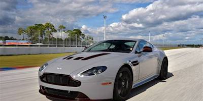 2015_Aston_Martin_V12_Vantage_S.002 | Automotive Rhythms ...