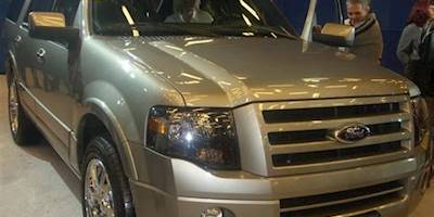 File:'09 Ford Expedition (MIAS).JPG - Wikimedia Commons