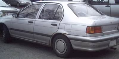 File:1992-94 Tercel Sedan.JPG - Wikimedia Commons
