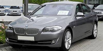 File:BMW 550i (F10) – Frontansicht (1), 17. Juli 2011 ...