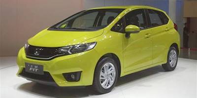 File:Honda Fit GK 01 Auto China 2014-04-23.jpg - Wikimedia ...
