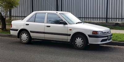 File:1991-1996 Mazda 323 (BG Series 2) 1.6 sedan ...