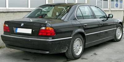 File:BMW 7er (E38) 20090314 rear.jpg - Wikimedia Commons