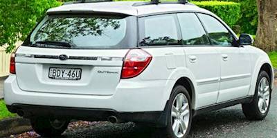 File:2006-2009 Subaru Outback 2.5i station wagon (2011-11 ...